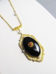 -北京七彩云南翡翠珠宝旗舰店(月坛店)