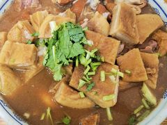 卤煮火烧-门框胡同百年卤煮(新街口店)