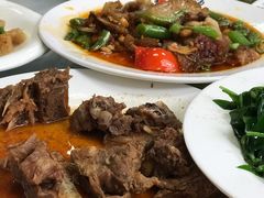 卤排骨-荣生萝卜汤饭店