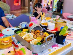 -水桶王国主题餐厅·聚会·生日派对·亲子活动·家庭套餐(亚龙湾希尔顿店)