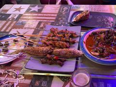-沪上名羊天下碳烤羊腿•东北烧烤•小龙虾(浦东直营总店)