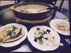 -天目湖刘老四农庄