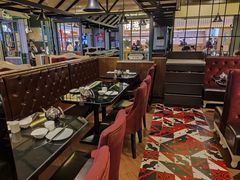 -高第街56号餐厅(银座商城玉函店)