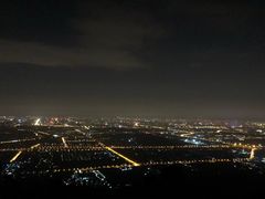 -鬼笑石后山停车场