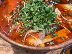 -成都你六姐·牛肉冒菜(上海环宇荟店)