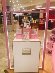 -奥伦纳素Erno Laszlo