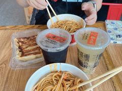 -蔡明纬热干面(长港路店)