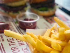-The Habit Burger Grill 哈比特汉堡(爱琴海店)