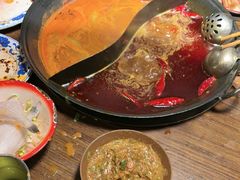 -萍姐火锅·公路夜市(武汉首店)