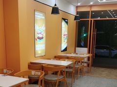 -牛约堡-牛肉汉堡(艺泰安邦花园店)