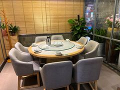 -荷花亭·湖北融合菜(十堰武商MALL店)