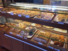 面包甜点陈列柜-一鸣真鲜奶吧(汇金店)