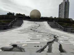 -中国宜宾·长江地标广场