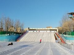 -欢乐水魔方水世界