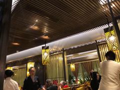 等位区-润园四季椰子鸡火锅(海上世界店)