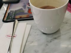 特色香草拿铁咖啡-哈根达斯(城西银泰店)