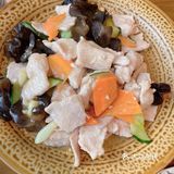 夏天吃够了烧烤排挡，来点炒菜下酒也不错[胜利]