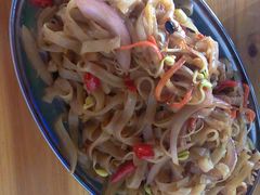 炒老友粉-正宗南铁拉叔沙煲螺·烧烤·秘制靓粥(南铁总店)