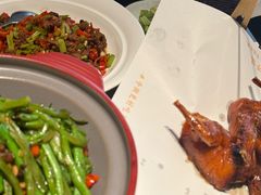 -鸽子侯·家宴·平价海鲜(绿地店)