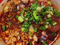 -谢老五跷脚牛肉·非遗传承店