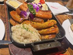 -申德勒加油站餐厅(三里屯北小街店)