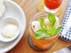 -ROAST coffee & eatery