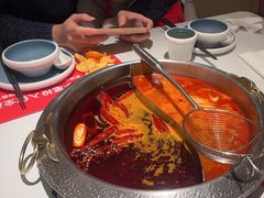 -左庭右院鲜牛肉火锅(金山万达店)