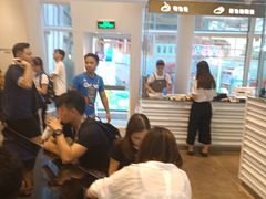 等位区-喜茶(深圳福田星河COCO Park店)