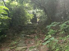 -九屋西岭生态度假景区