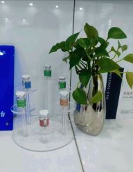 -靓芙泉专研痘痘肌