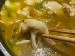 -有红鸡毛店·川菜(建设路店)