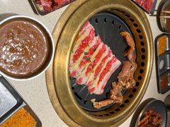 -蚂蚁洞·烤肉大营地(上海静安大悦城店)