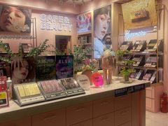 -4iNLOOK美瞳店(湖滨道购物中心店)