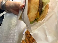 -必胜客(欢乐颂店)