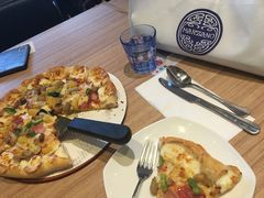 -必胜客(百联又一城店)