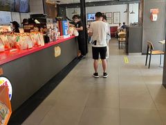 -汉堡王(上海118广场店)