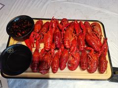 -肥肥虾庄·金牌油焖大虾(首义路店)