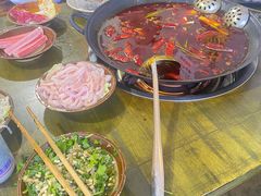 -黄潇洒老火锅(九眼桥宏济巷店)