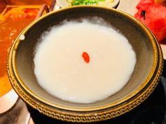 -老牌坊云南鱼豆花火锅(哈西万达店)