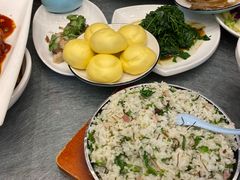-侬佳蒸菜馆(听潮店)
