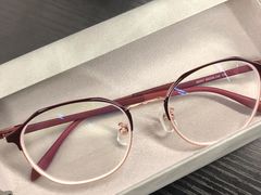 -MiRi眼镜连锁·蔡司·尼康控优点合作店(莘庄店)