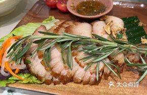 Lemongrass Marinated Pork Neck