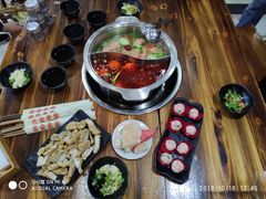 -俭让佬妈现卤串串(温江总店)