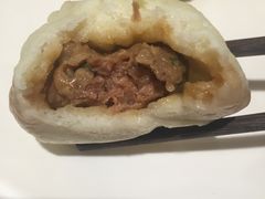 -凤起龙游老面包子(凯德晶品店)