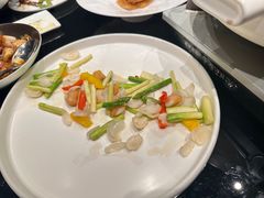 -缘餐厅(钵池山公园店)