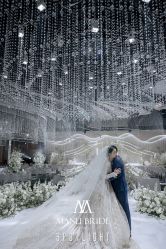 -MANLI BRIDAL婚纱