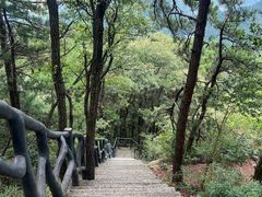 -罗田薄刀峰风景区