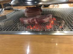 -肉甲韩国木炭烤肉(新壹街1店)