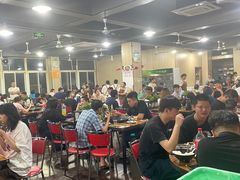 大堂-皖北巫氏三胖地锅鸡(长淮总店)