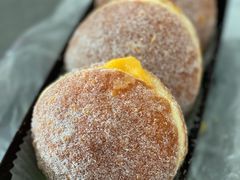 -红跑车蛋糕世界(龙湖杭州西溪天街店)